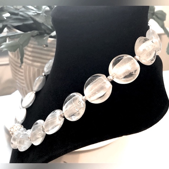 Glass Bead Necklace w/Rhinestone Roller Charm - Picture 9 of 12